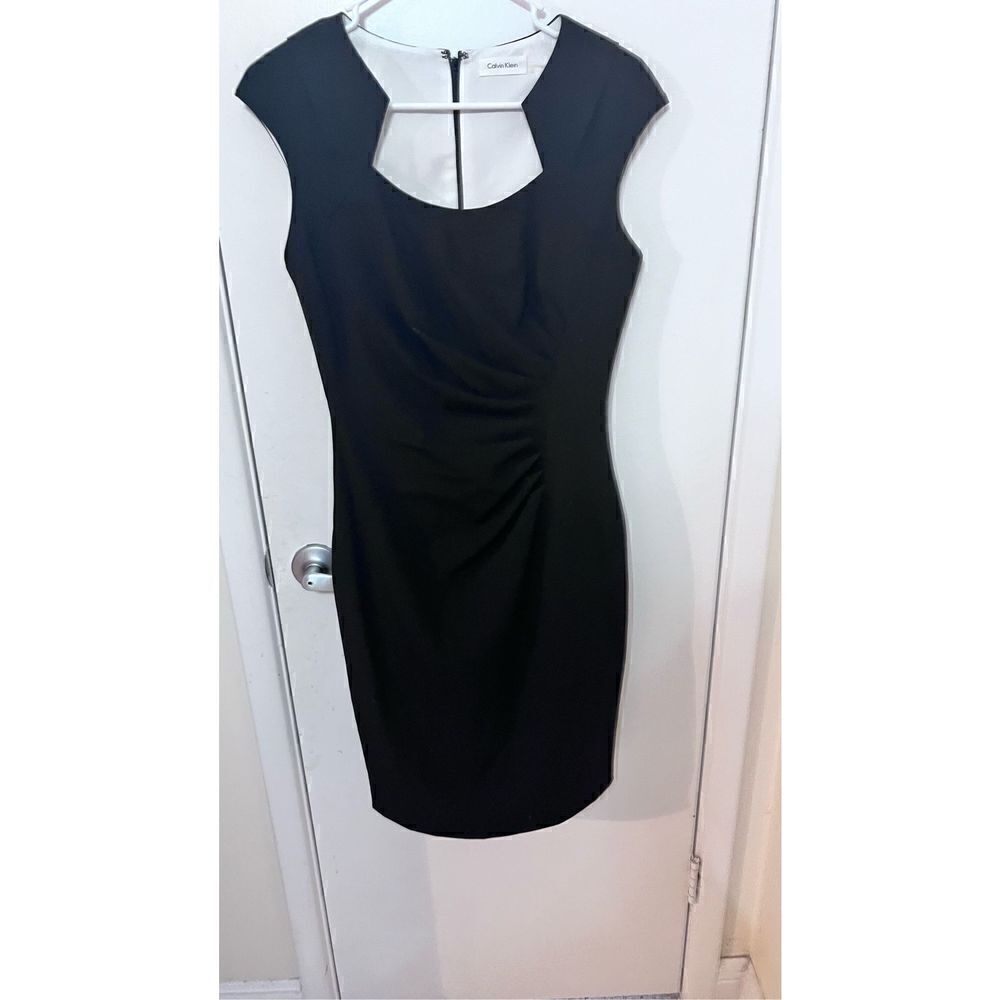 CALVIN KLEIN LITTLE BLACK DRESS RUCHED SQUARE NECK SIDE ZIP A LINE SZ 4